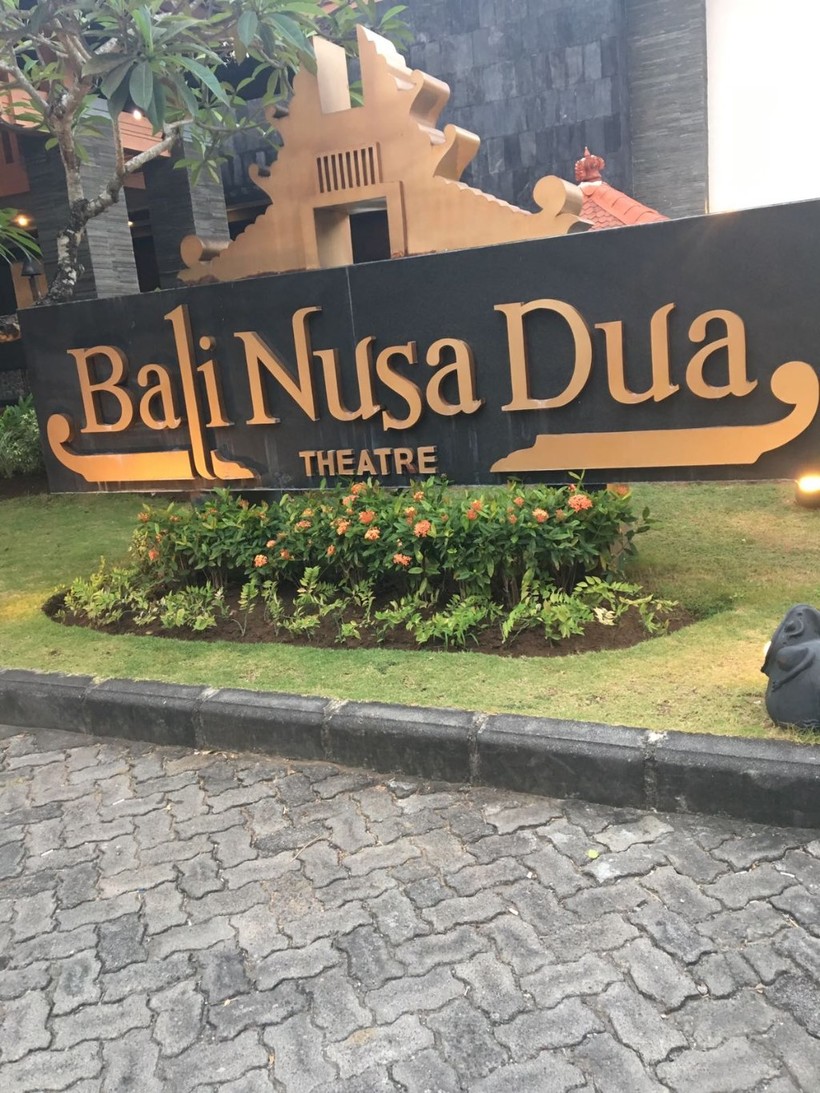 Девдан шоу на Бали